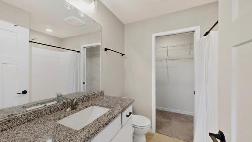 5237 Harvest Square Place NW, Rochester, MN 55901