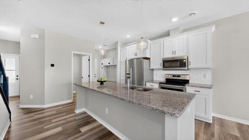 5237 Harvest Square Place NW, Rochester, MN 55901