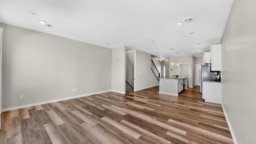 5237 Harvest Square Place NW, Rochester, MN 55901