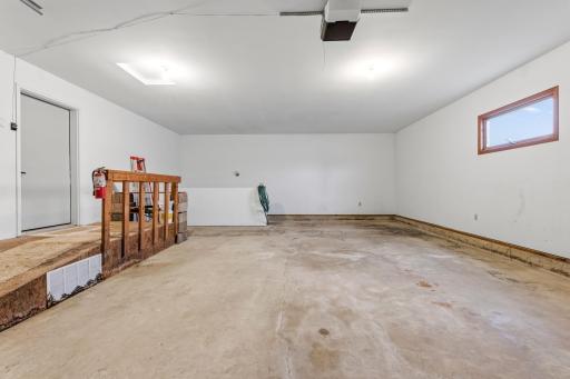 11619 Plitzuweit Rd Caledonia MN (22).jpg