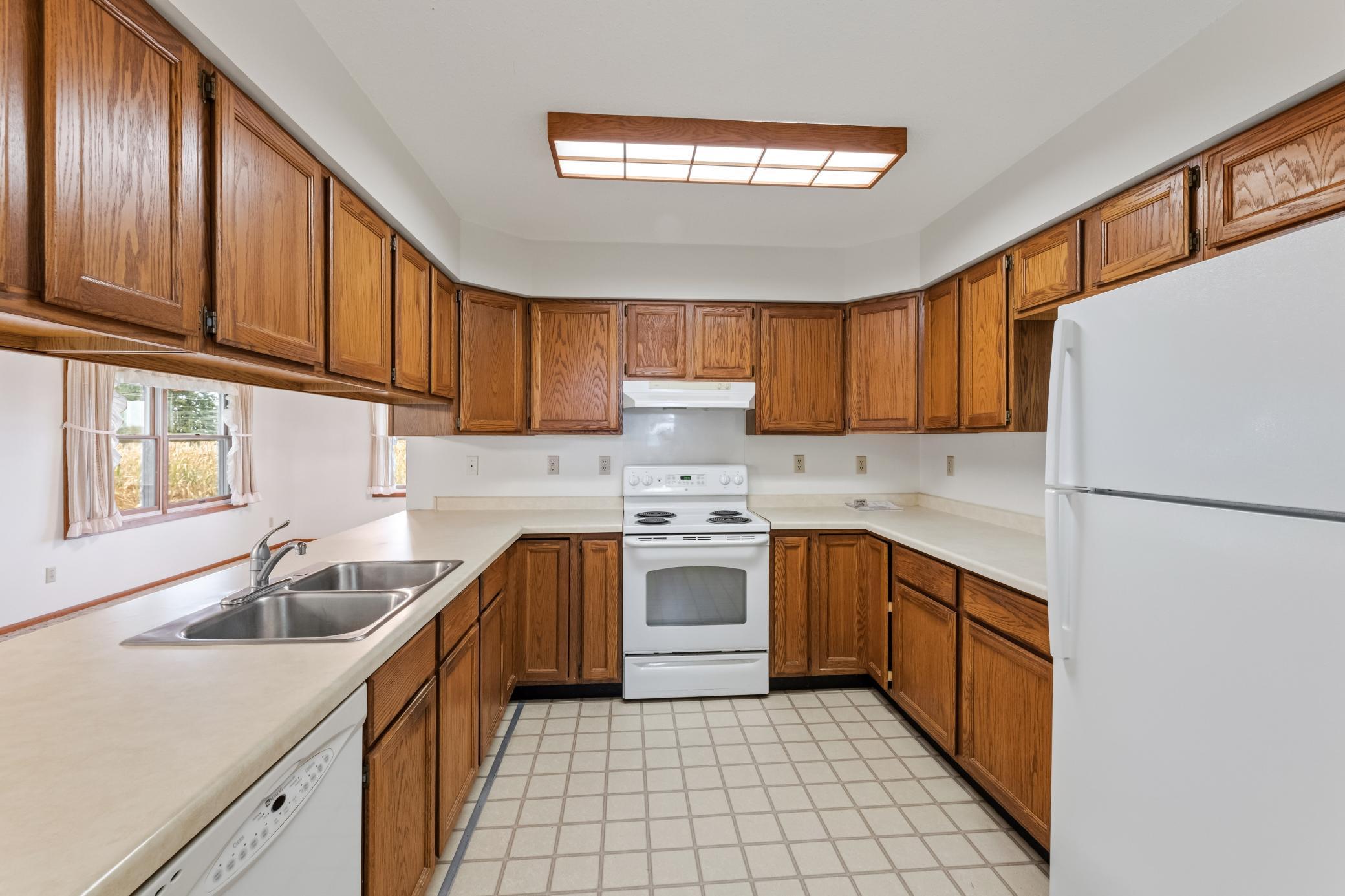 11619 Plitzuweit Rd Caledonia MN (7).jpg
