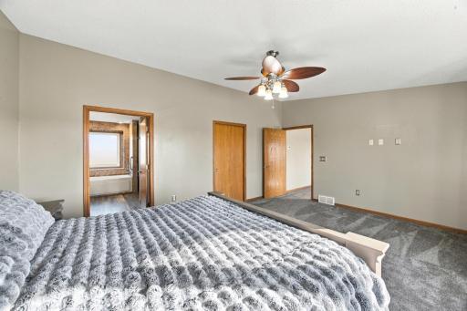 16405 18th Street SE, Gardner, ND 58036