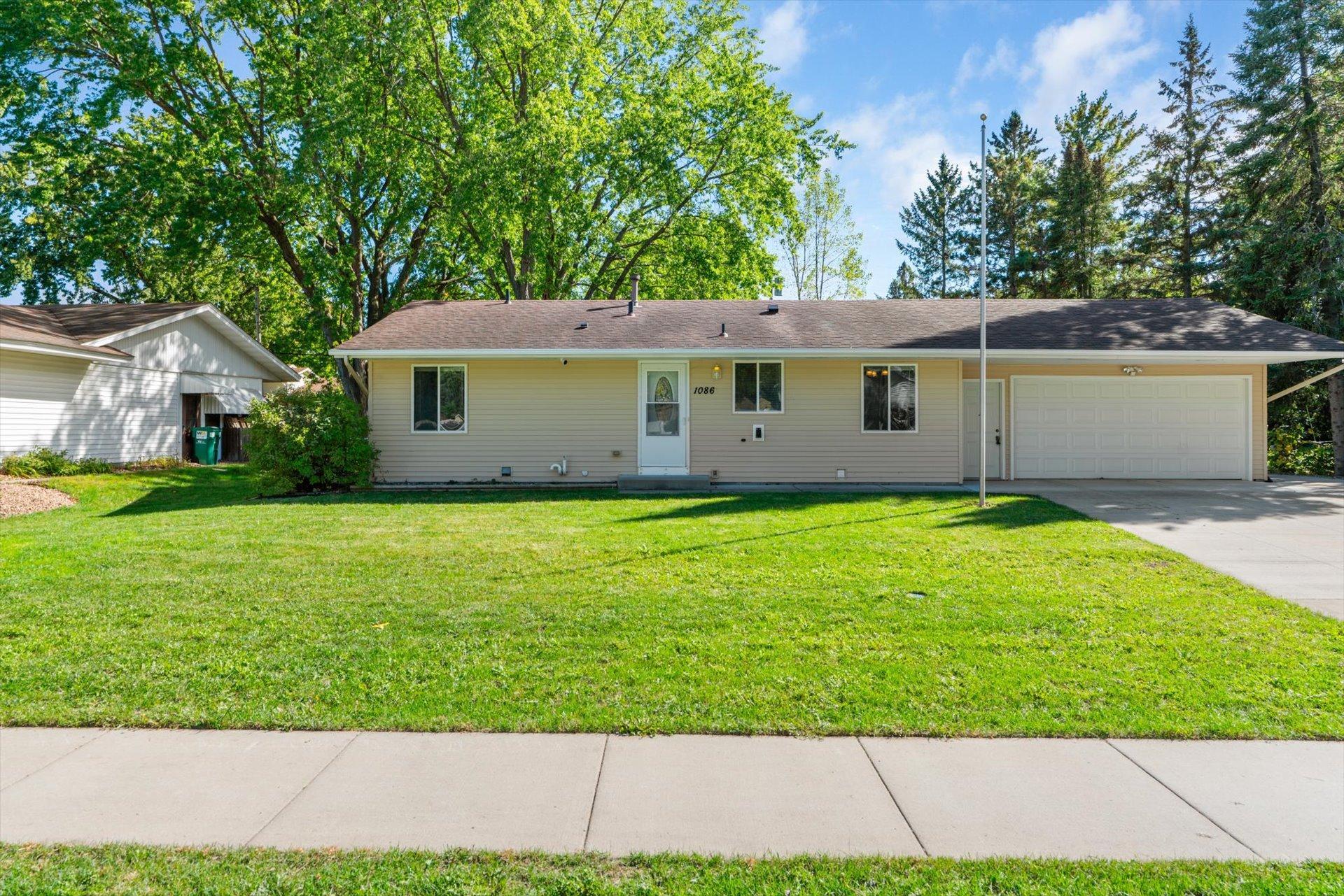 Property photo for 1086 Lowell Drive, Apple Valley, MN 55124