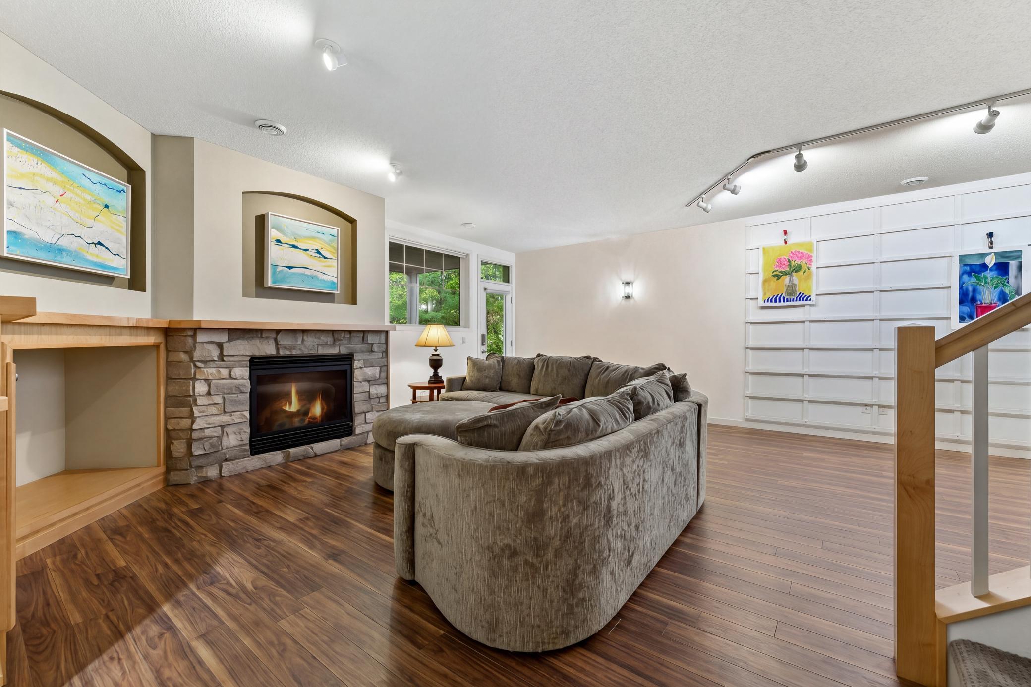 Flooring is an AI photo seller is replacing with LVP it is on order and will be completed in October
