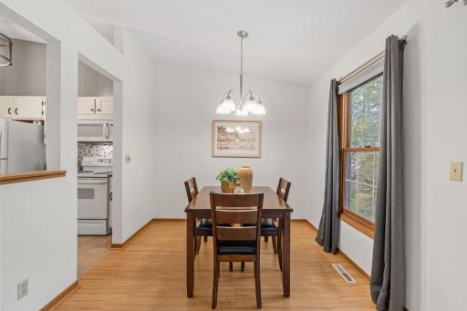 10932 Quebec Avenue S, Bloomington, MN 55438