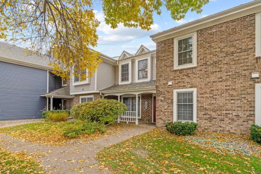 10932 Quebec Avenue S, Bloomington, MN 55438