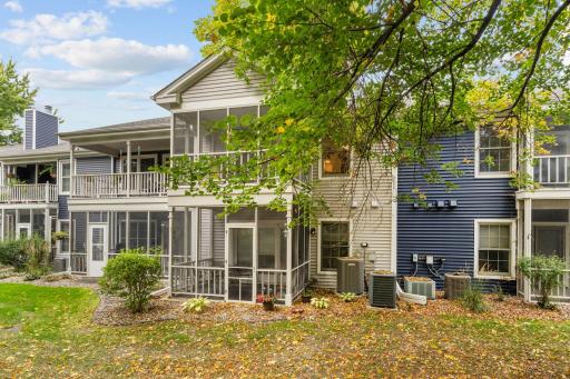 10932 Quebec Avenue S, Bloomington, MN 55438