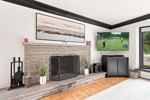4424 W 70th St, Edina, MN 55435