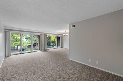 6421 Colony Way, 2A, Edina, MN 55435