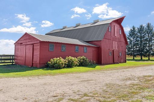 7142 235th Street, Silver Lake, MN 55381