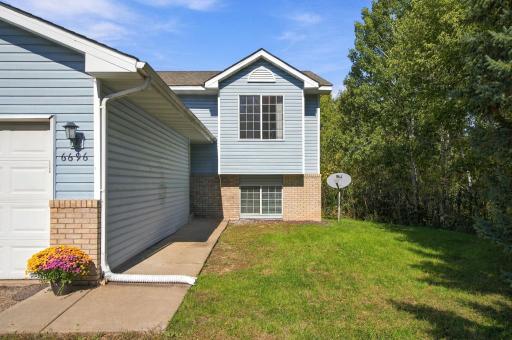 6696 381st Street, North Branch, MN 55056