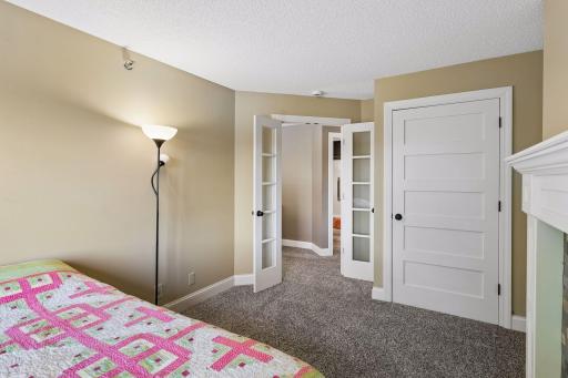 3801 W 98th Street, 208, Bloomington, MN 55431