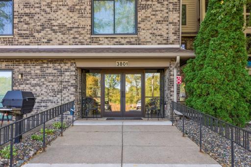 3801 W 98th Street, 208, Bloomington, MN 55431