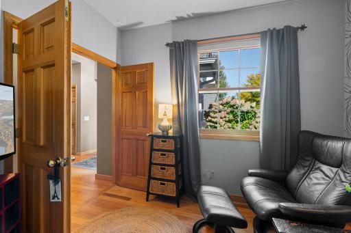 16345 Crystal Hills Circle, Lakeville, MN 55044