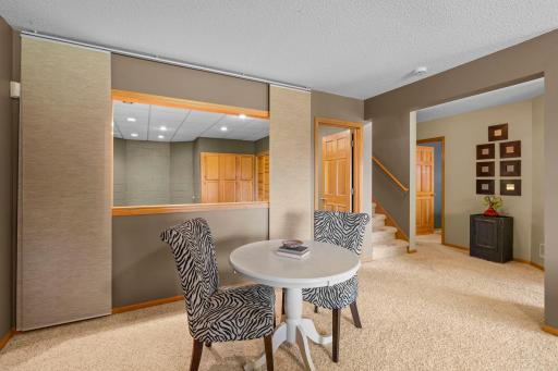 16345 Crystal Hills Circle, Lakeville, MN 55044