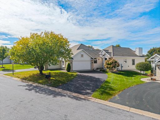 16345 Crystal Hills Circle, Lakeville, MN 55044