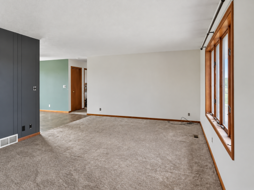 27396 County Road 45, Comfrey, MN 56019