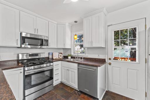 5301 36th Avenue S, Minneapolis, MN 55417