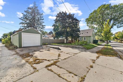 5301 36th Avenue S, Minneapolis, MN 55417