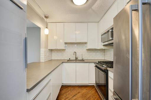 3122 Dean Court, Minneapolis, MN 55416