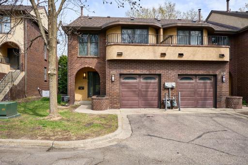 3122 Dean Court, Minneapolis, MN 55416