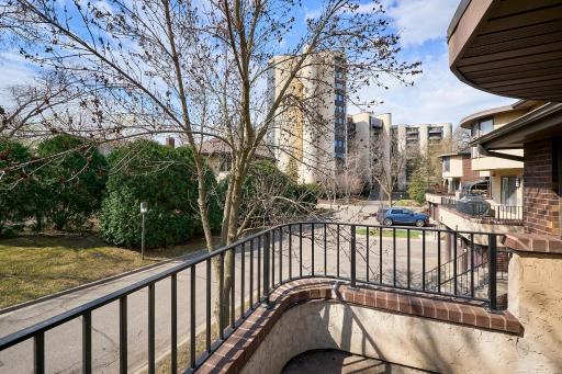 3122 Dean Court, Minneapolis, MN 55416