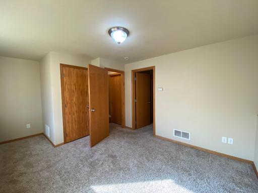 4233 Mallard Place SE, Rochester, MN 55904