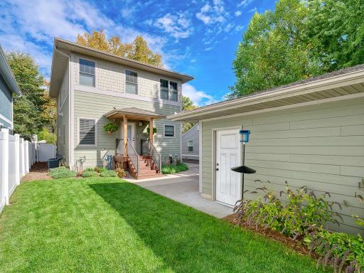 1173 Saint Paul Avenue, Saint Paul, MN 55116