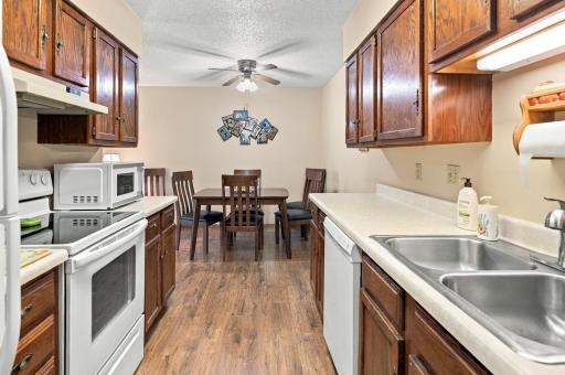 1424 14th Street E, 21, West Fargo, ND 58078