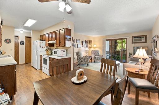 1424 14th Street E, 21, West Fargo, ND 58078