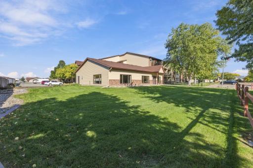 1424 14th Street E, 21, West Fargo, ND 58078