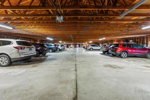 1424 14th Street E, 21, West Fargo, ND 58078