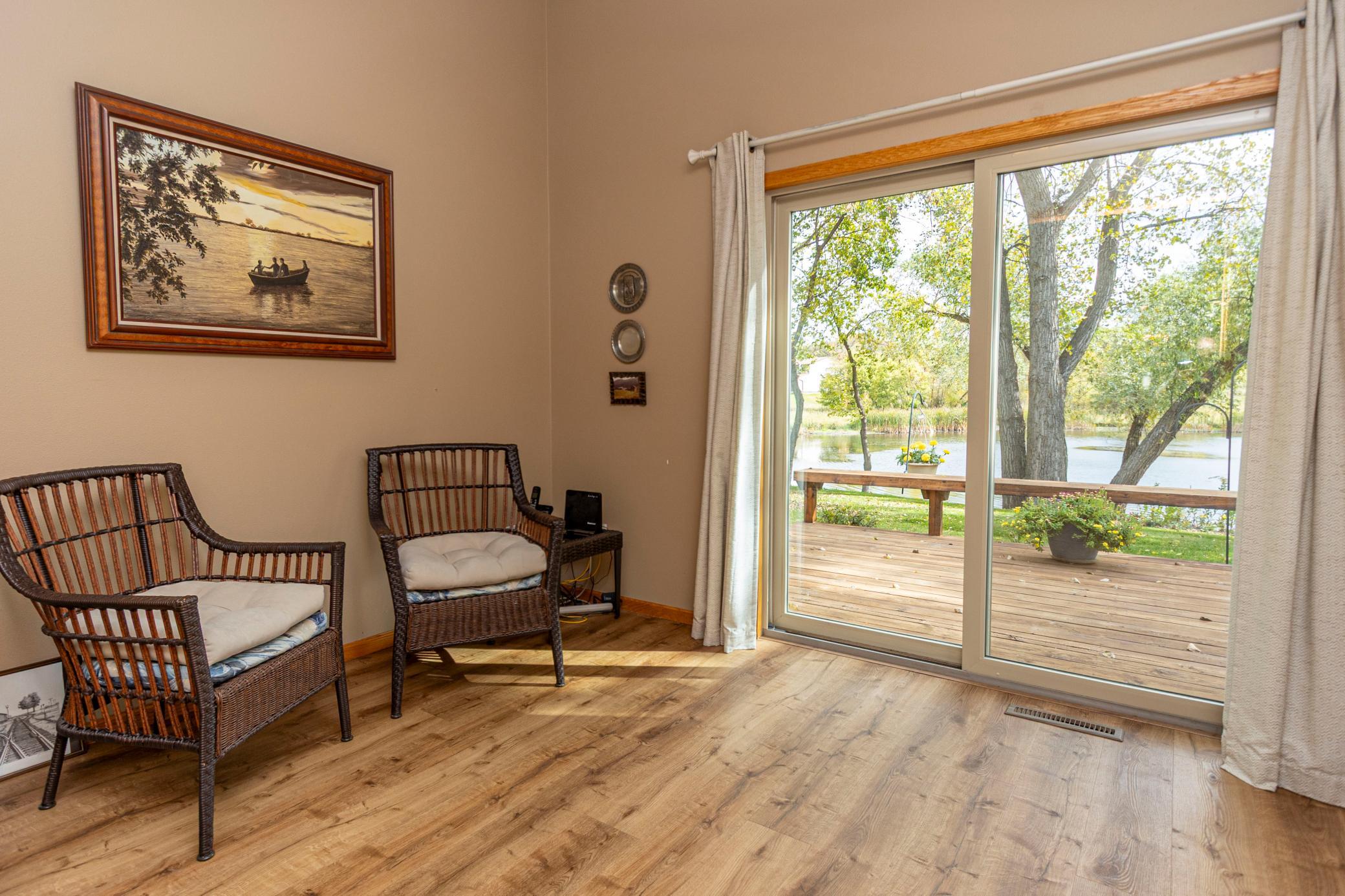Sunroom/Living Area