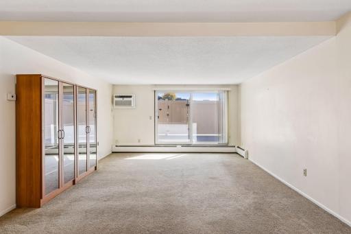 4820 Park Commons Drive, 118, Saint Louis Park, MN 55416
