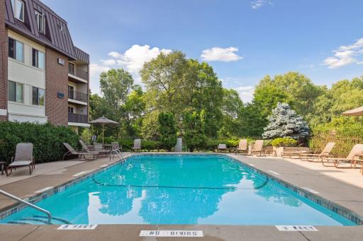 4820 Park Commons Drive, 118, Saint Louis Park, MN 55416
