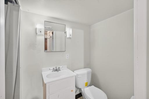 790 Nevada Avenue E, Saint Paul, MN 55106