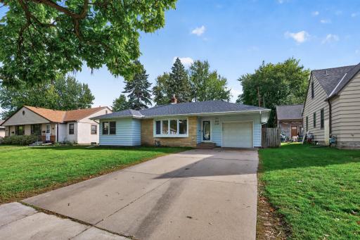 790 Nevada Avenue E, Saint Paul, MN 55106