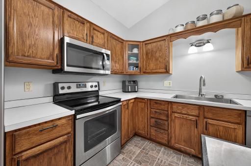 3738 131st Lane NW, Coon Rapids, MN 55448