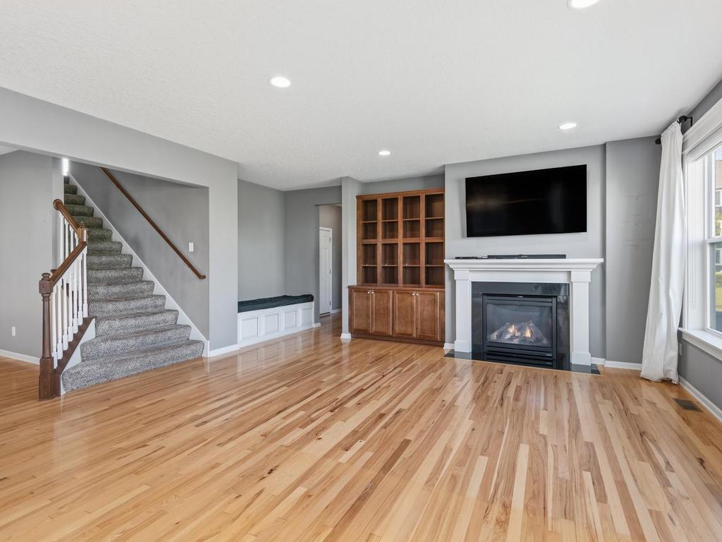 Great entertaining space as we approach the Holiday Season!