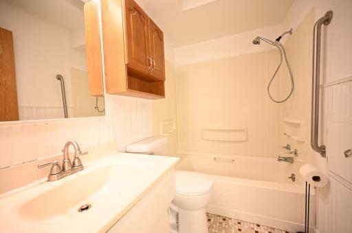 13201 Irving Avenue S, Burnsville, MN 55337