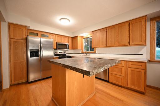13201 Irving Avenue S, Burnsville, MN 55337
