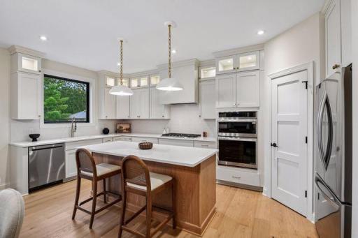 751 W 96th Street, Chanhassen, MN 55317