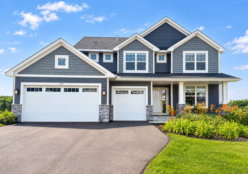 257 6th Street NW, Delano, MN 55328