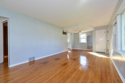 6806 Scott Avenue N, Brooklyn Center, MN 55429