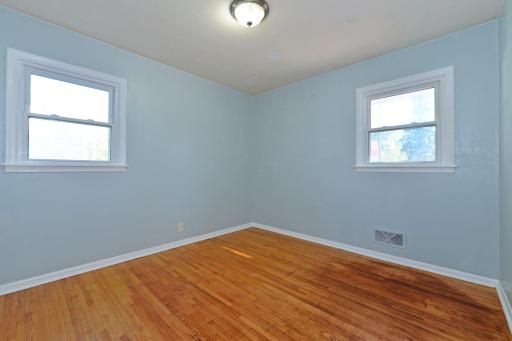 6806 Scott Avenue N, Brooklyn Center, MN 55429