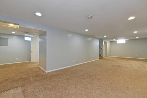 6806 Scott Avenue N, Brooklyn Center, MN 55429