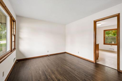6909 36th Avenue N, Crystal, MN 55427