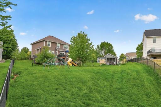 6698 Mackenzie Avenue NE, Albertville, MN 55301