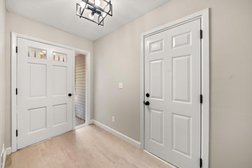10857 Crooked Lake Boulevard NW, Coon Rapids, MN 55433
