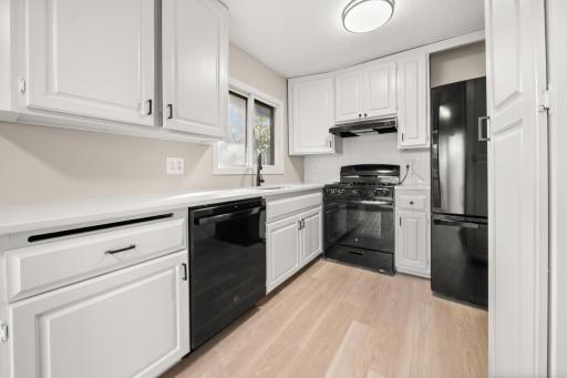 10857 Crooked Lake Boulevard NW, Coon Rapids, MN 55433